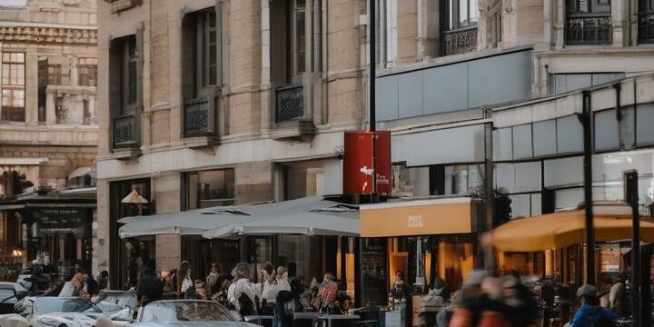 Leica Unveils New SL Series Kits for Photographers